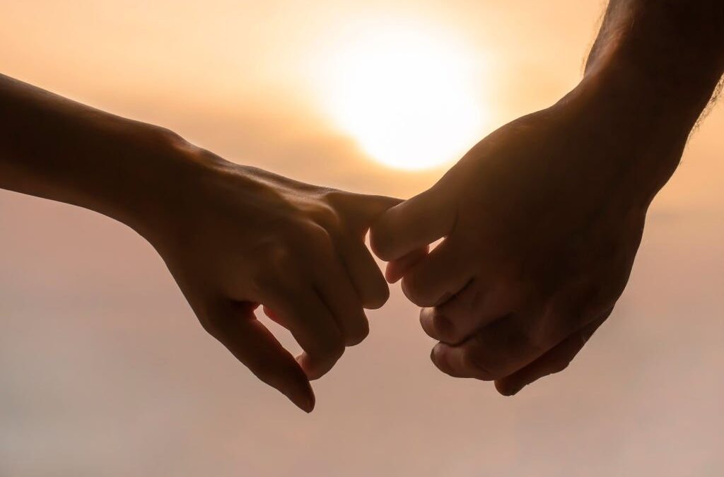 Exclusive Offer: Get 3 Premium Dating Courses as a Gift!
